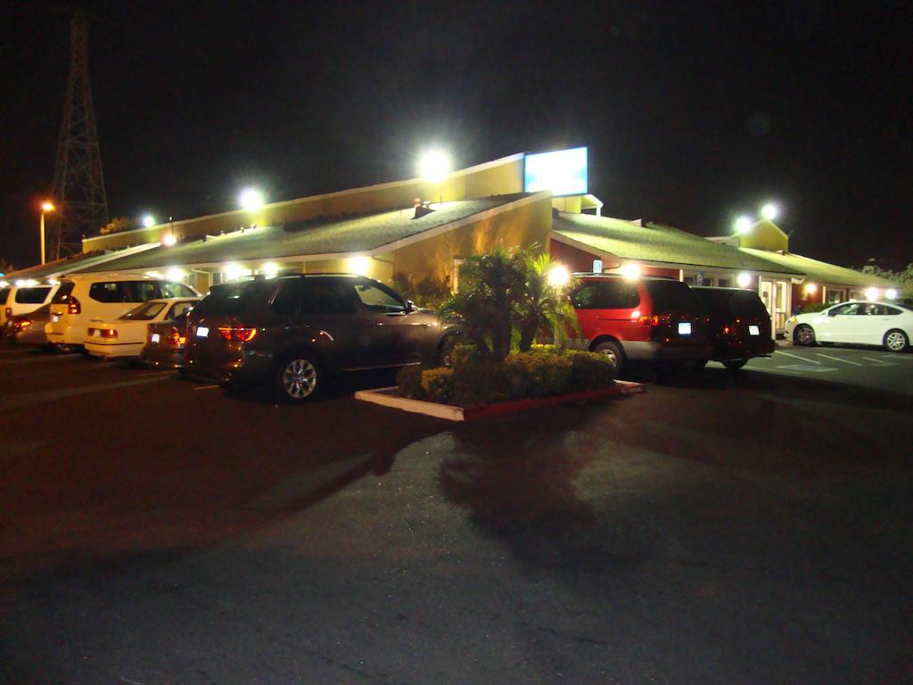 Oasis Inn Sacramento- Elk Grove Exteriér fotografie